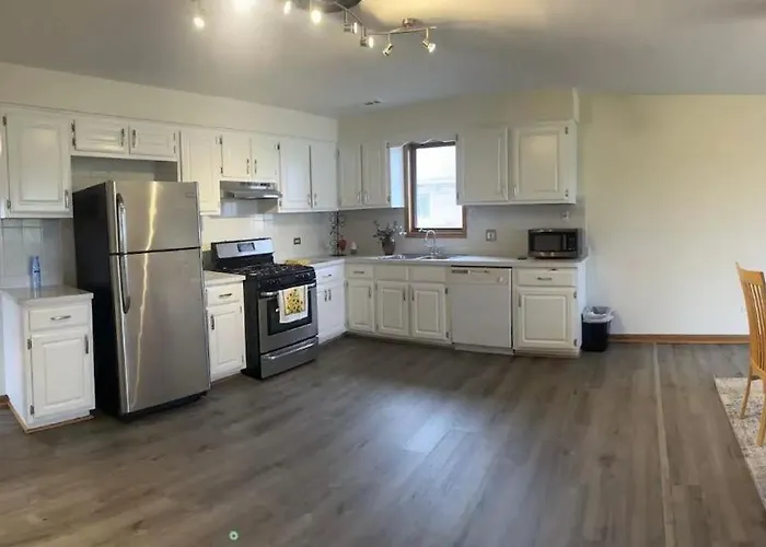 3br * Niles