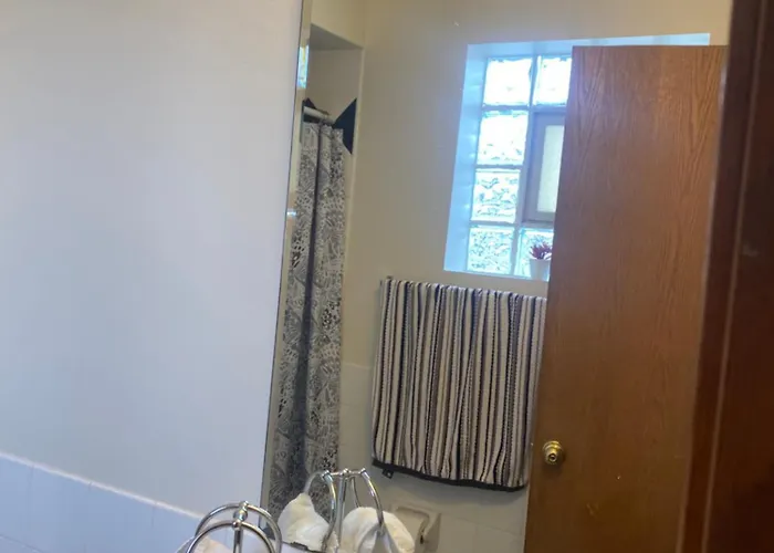 3br * Niles